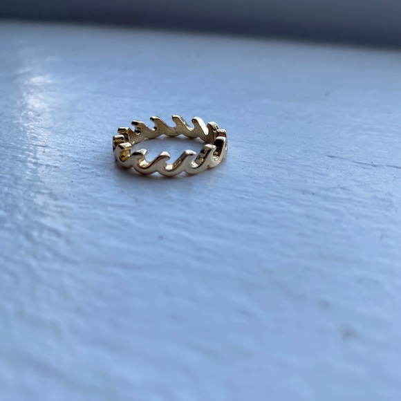 Surf Wave Rings - Gold - Picture 4 of 5
